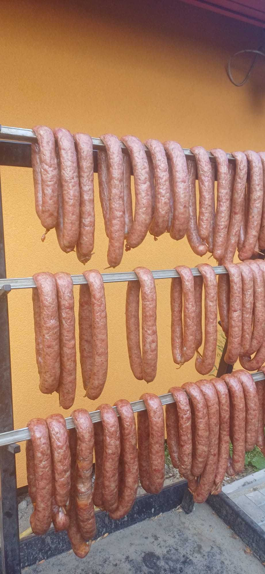Kiełbasa Jałowcowa ￼ 1 kg ￼